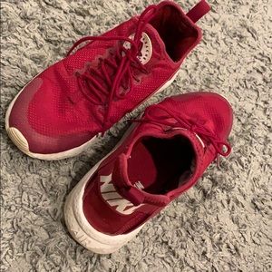 Nike Shoes - Air huaraches by Nike Nike Shoes - Air huaraches by Nike